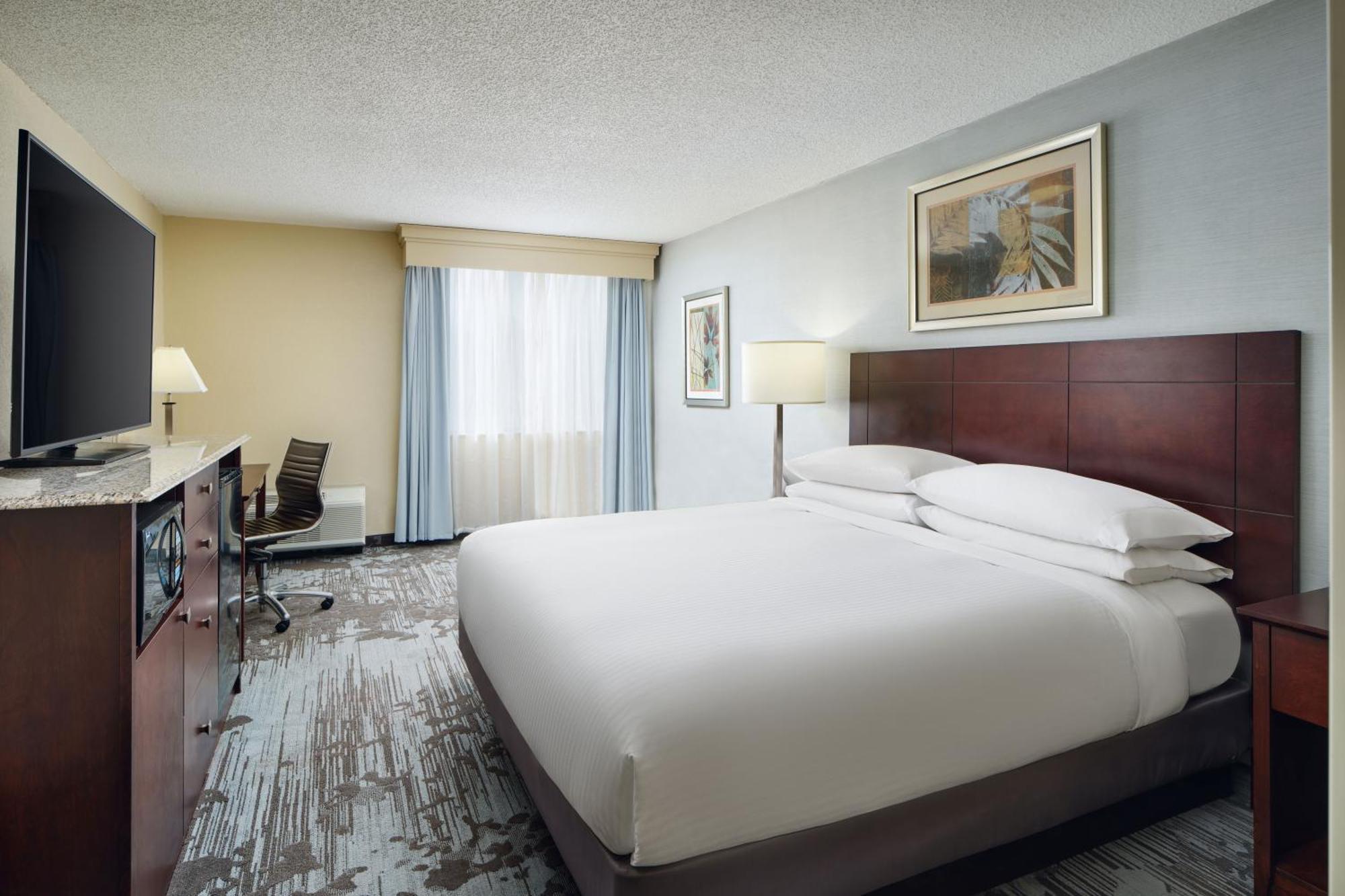 Doubletree By Hilton Rocky Mount Hotel Екстериор снимка