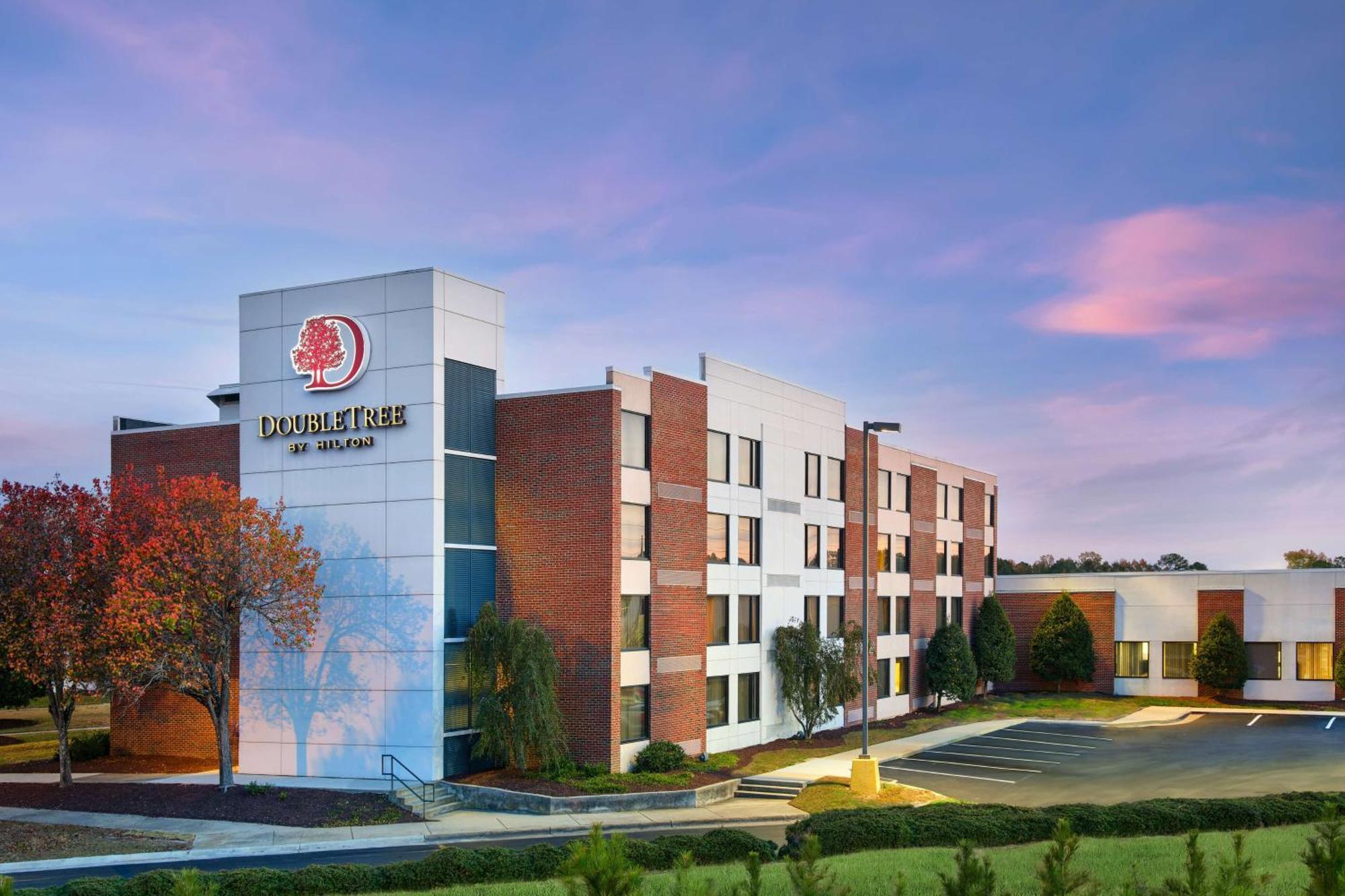 Doubletree By Hilton Rocky Mount Hotel Екстериор снимка